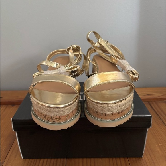 Gold Metallic Cork Platform Sandals Tie Strappy PrettyLittleThing Size 10 - Picture 4 of 12